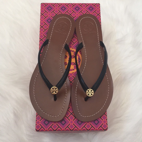 Tory Burch Shoes - NEW Tory Burch Terra Thong Sandal